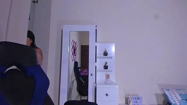 Snapshot of anny_vittar chatting on 02-04-25, 10:55 anny vittar online show from 02-04-25, 10:55