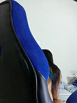 Snapshot of anny_vittar chatting on 10-03-25, 04:09 anny vittar online show from 10-03-25, 04:09