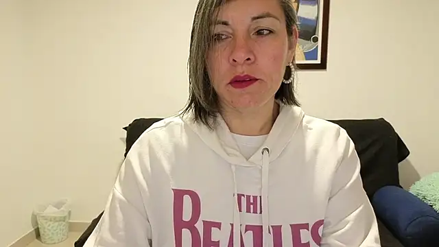 Lady breaks hearts online show from 01-17-26, 10:20