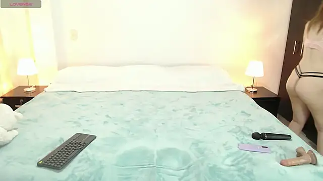 crissticutte online show from 01-27-25, 04:20