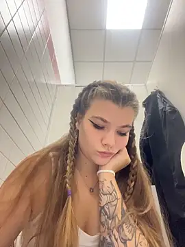 Holy Tereza online show from 11-02-25, 03:36