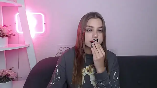 MilanaAngelAs online show from 10-07-25, 07:44