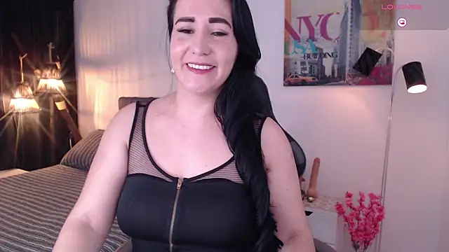 Snapshot of miawilson_1 chatting on 02-09-25, 03:22 miawilson 1 online show from 02-09-25, 03:22