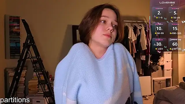 Addelin Moon online show from 11-25-25, 05:13