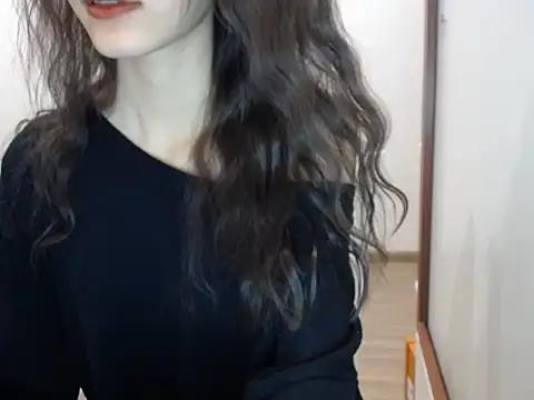 Snapshot of LiDonnaa chatting on 02-09-25, 02:18 LiDonnaa online show from 02-09-25, 02:18