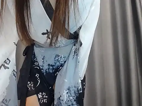 Snapshot of LiDonnaa chatting on 03-16-25, 04:23 LiDonnaa online show from 03-16-25, 04:23