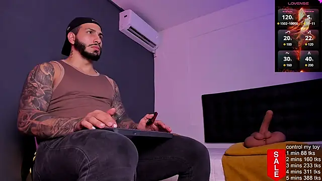 Snapshot of Matt_Ferrer chatting on 09-11-25, 08:31 Matt Ferrer online show from 09-11-25, 08:31