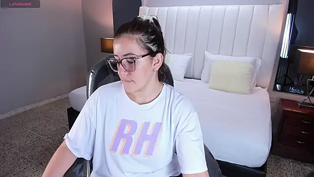 vanity sex online show from 09-11-25, 11:32