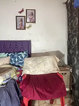 KandyHot  online show from 03-22-26, 04:16