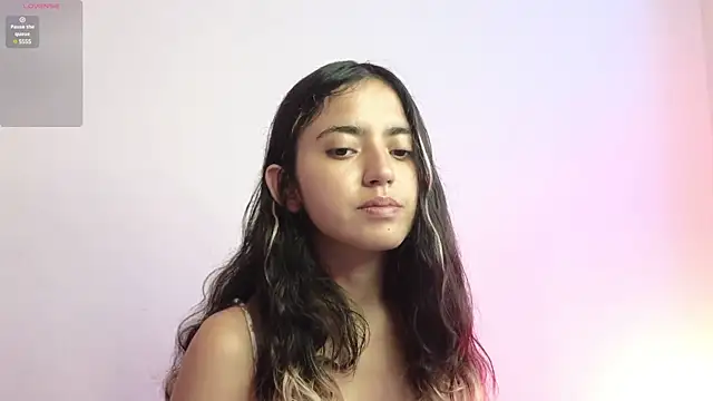 ViolettaSummer online show from 03-01-25, 10:31