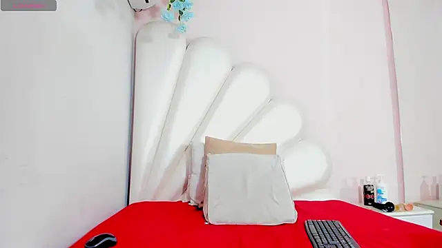 Snapshot of Lorena_Hawkins chatting on 02-03-25, 01:40 Lorena Hawkins online show from 02-03-25, 01:40