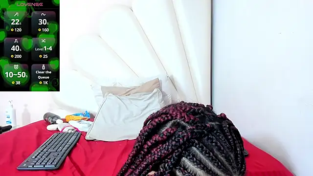 Snapshot of Lorena_Hawkins chatting on 02-11-25, 04:24 Lorena Hawkins online show from 02-11-25, 04:24