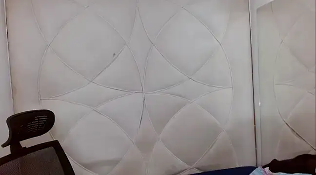 Snapshot of Dollbehavior_ chatting on 01-26-25, 10:34 Dollbehavior online show from 01-26-25, 10:34