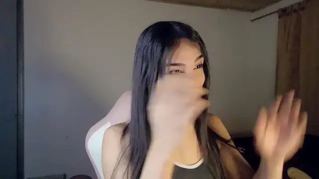 Dollbehavior  online show from 04-13-26, 12:49