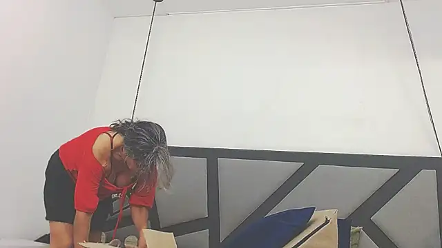 Snapshot of chanel_grant chatting on 10-30-25, 06:41 chanel grant online show from 10-30-25, 06:41