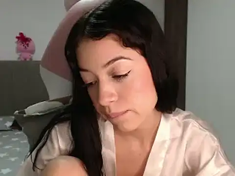 Caribbean beauty  online show from 02-25-25, 12:47