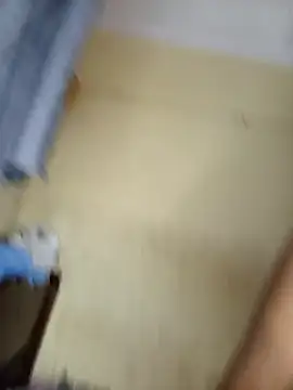 Snapshot of Chuby-Yumy chatting on 10-24-25, 09:28 Chuby-Yumy online show from 10-24-25, 09:28