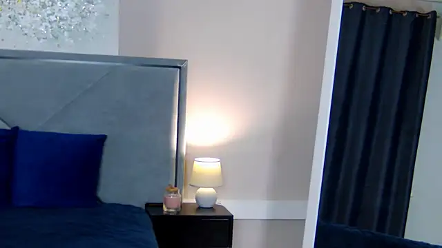 NicoleRosss online show from 11-27-25, 10:39