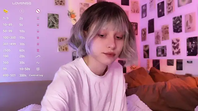 Snapshot of yourconcept chatting on 12-18-24, 10:30 yourconcept online show from 12-18-24, 10:30