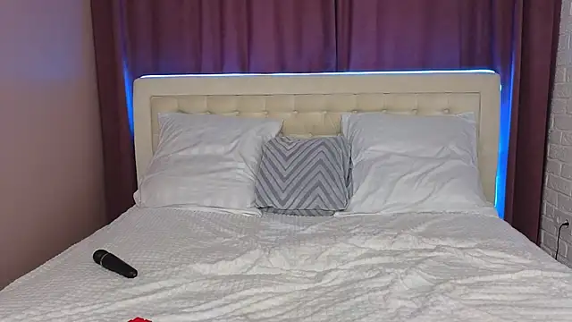 sofia  home online show from 03-17-25, 09:22