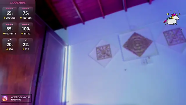 AdelineEvanss online show from 12-18-24, 07:36