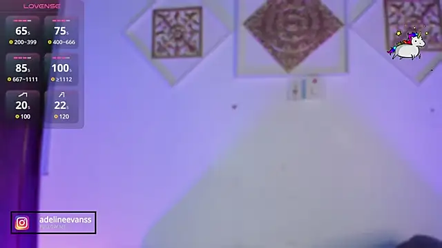 AdelineEvanss online show from 01-19-25, 04:33