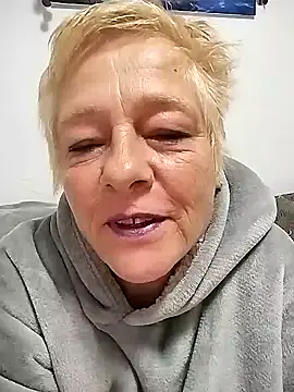SoDi Love online show from 01-03-25, 01:59