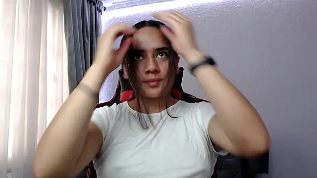 Lexyevans online show from 12-03-24, 07:22