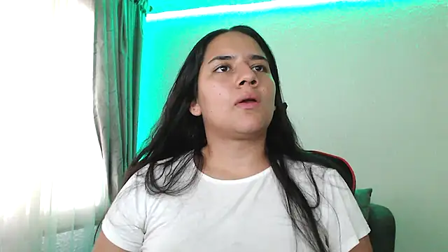 Lexyevans online show from 01-31-25, 07:18