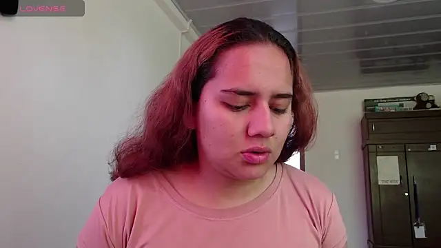 Lexyevans online show from 10-14-25, 02:40