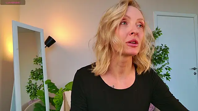 sexuallycorrecte online show from 03-08-26, 01:15