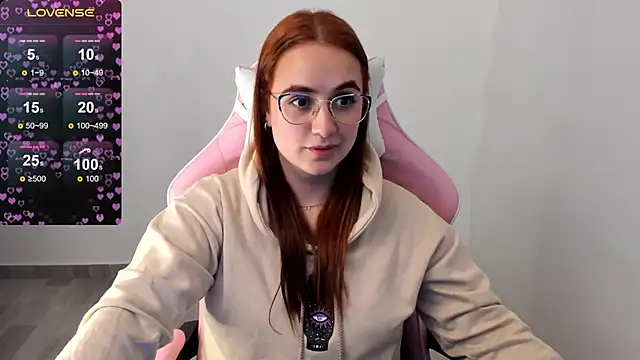 maryluna95 online show from 12-14-24, 01:06