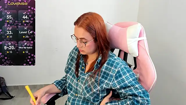 maryluna95 online show from 12-18-24, 10:24