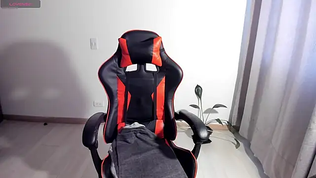 maryluna95 online show from 04-16-26, 09:39