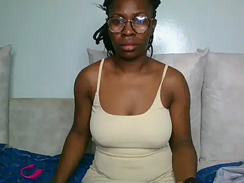 lisaa544 online show from 09-22-25, 03:41