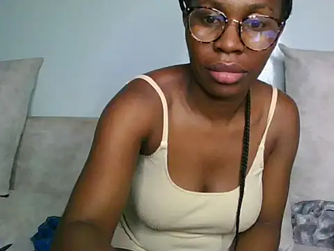 lisaa544 online show from 10-04-25, 03:54