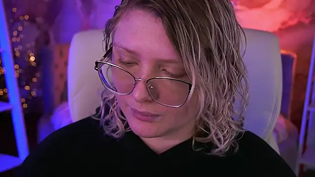 CoolTatis online show from 02-09-26, 02:10