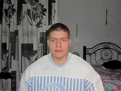 Snapshot of regan_jhonso chatting on 02-26-26, 04:11 regan jhonso online show from 02-26-26, 04:11