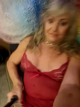 Snapshot of annika_lately chatting on 06-11-26, 04:10 annika lately online show from 06-11-26, 04:10