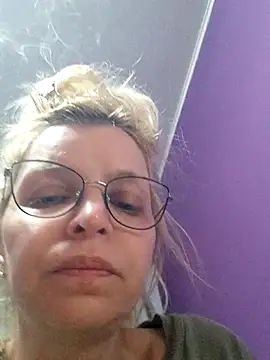 BritneyHudson online show from 04-23-26, 12:01