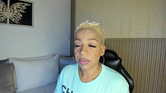 summer night  online show from 12-14-25, 12:32