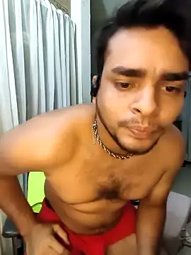 Snapshot of eddy_22cm chatting on 12-14-25, 05:29 eddy 22cm online show from 12-14-25, 05:29