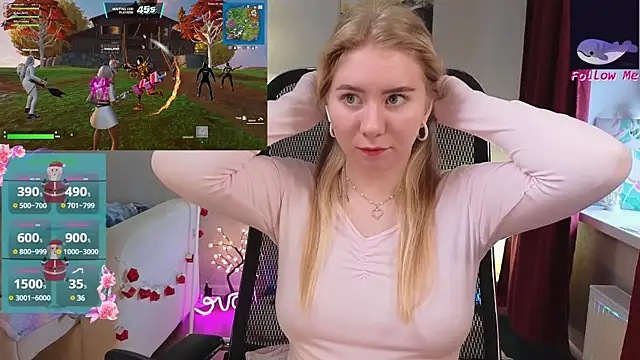 Snapshot of D0nna_ chatting on 12-16-24, 10:40 D0nna  online show from 12-16-24, 10:40