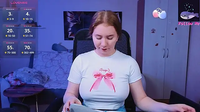 Snapshot of D0nna_ chatting on 09-29-25, 09:08 D0nna  online show from 09-29-25, 09:08