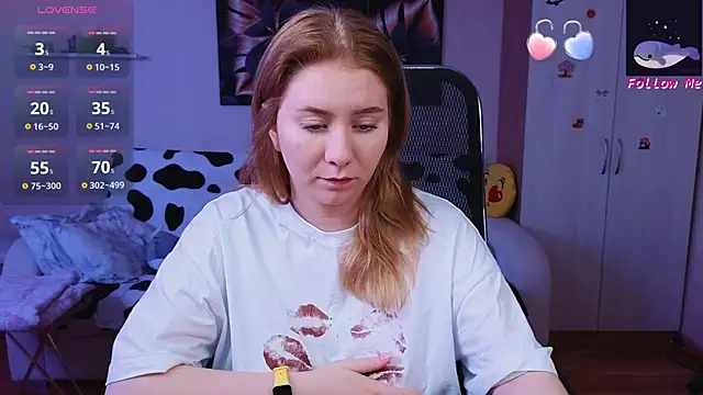 Snapshot of D0nna_ chatting on 10-11-25, 06:56 D0nna  online show from 10-11-25, 06:56