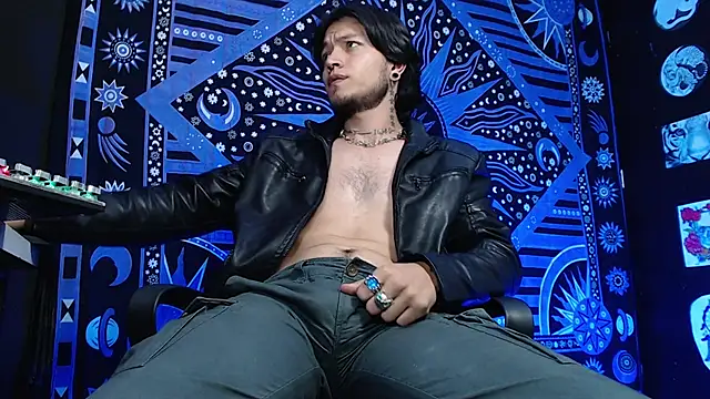 Snapshot of Dicaprioo_ chatting on 02-11-25, 07:59 Dicaprioo online show from 02-11-25, 07:59