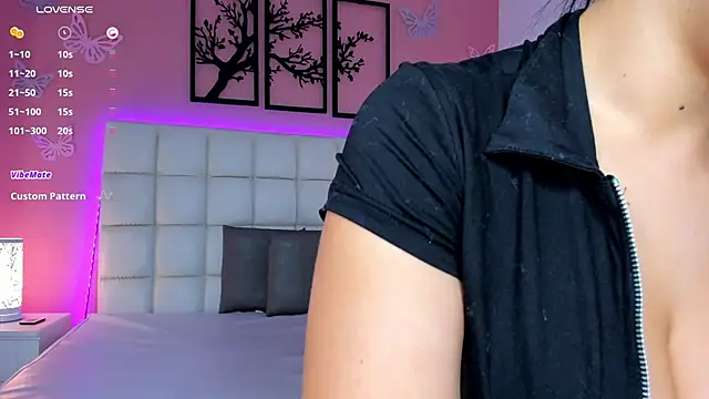 Emily roux online show from 01-04-25, 04:01