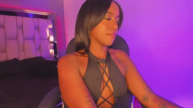 EmilyHaan online show from 01-12-25, 10:12