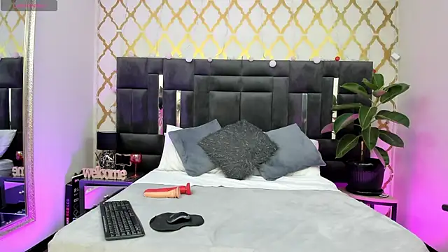 RubbyTaylor online show from 01-22-25, 02:14