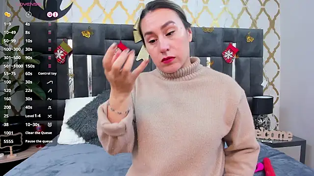 Snapshot of RubbyTaylor chatting on 11-24-25, 02:39 RubbyTaylor online show from 11-24-25, 02:39